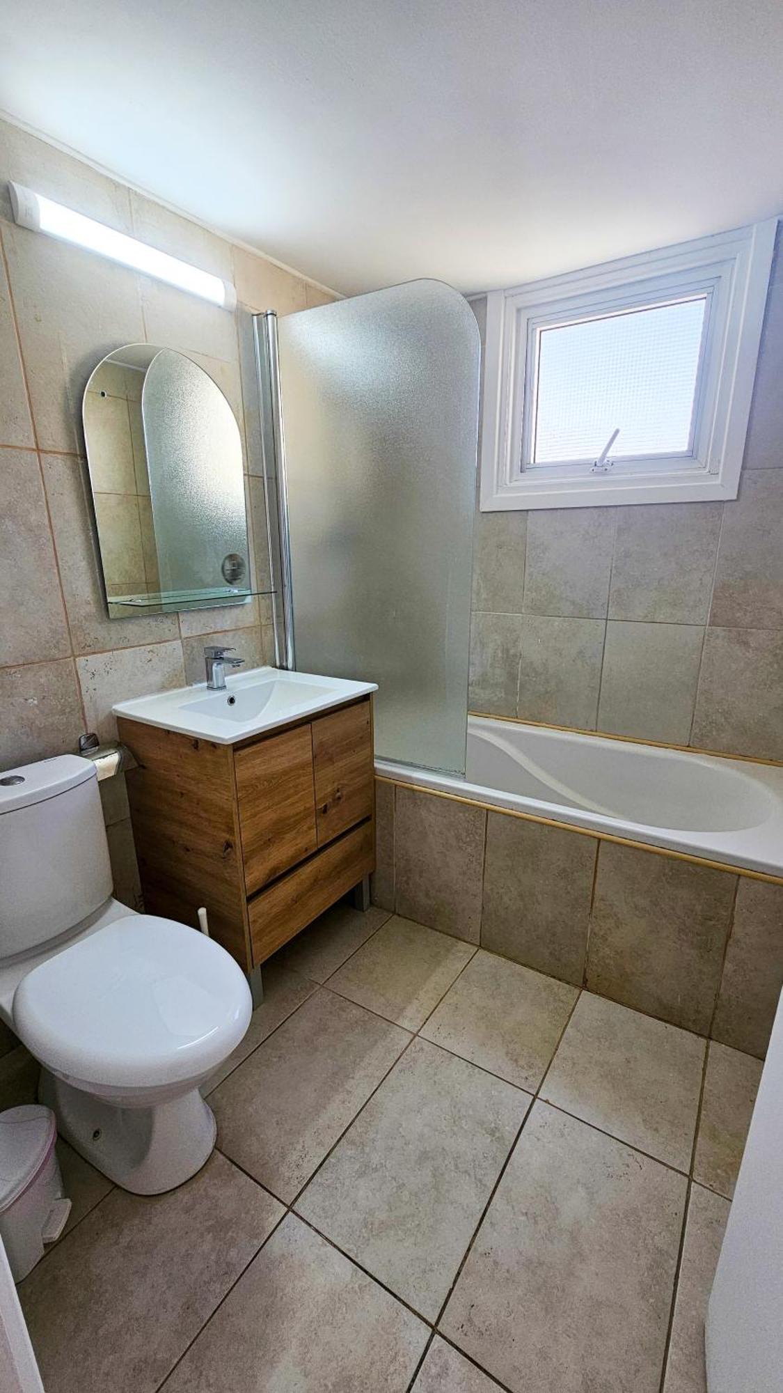 Apartament Beachside Hideaway Apartment, 200m To The Havana Pyla